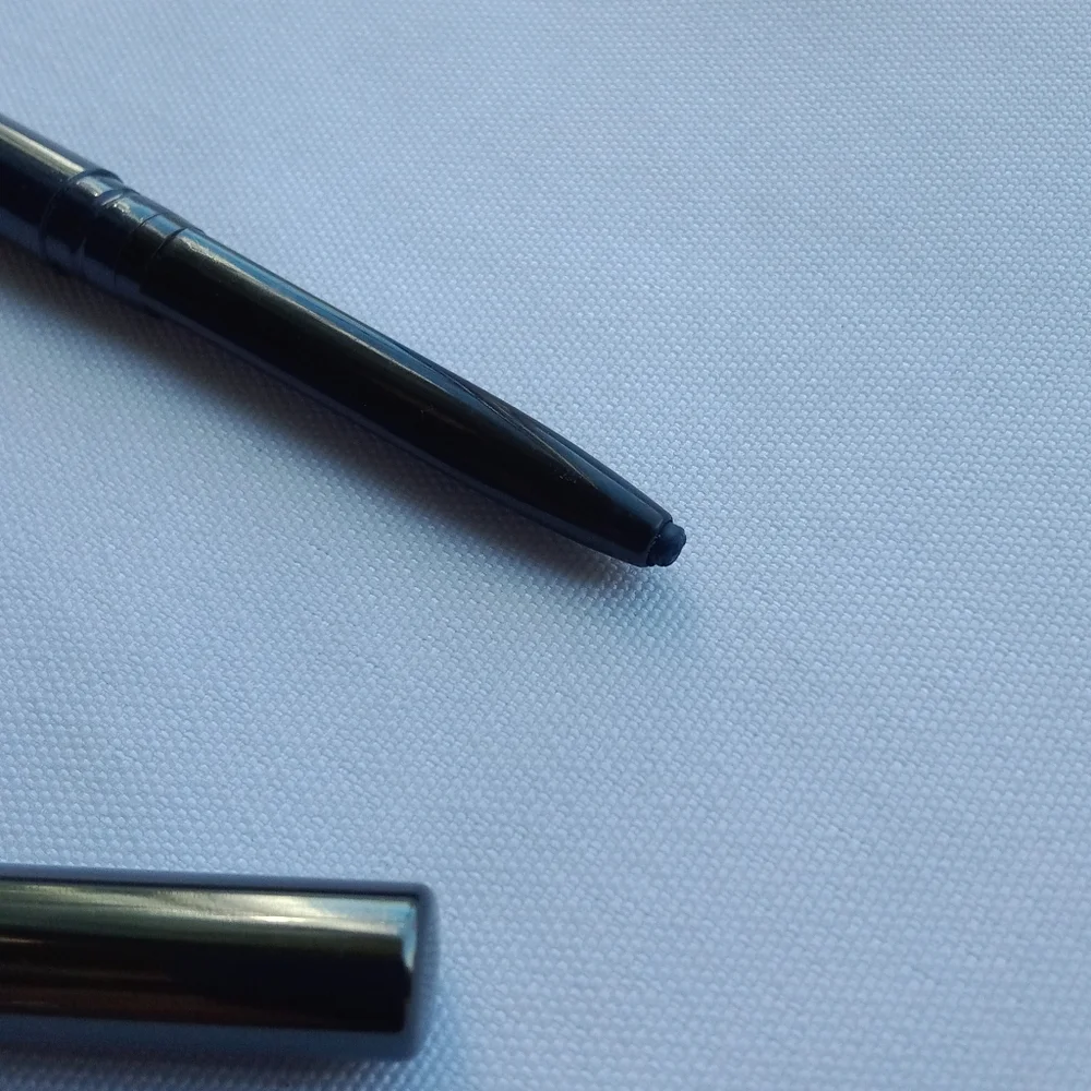 Lancôme Le Stylo Waterproof Longlasting Smudge Eyeliner Pencil Minuit Indigo Blu